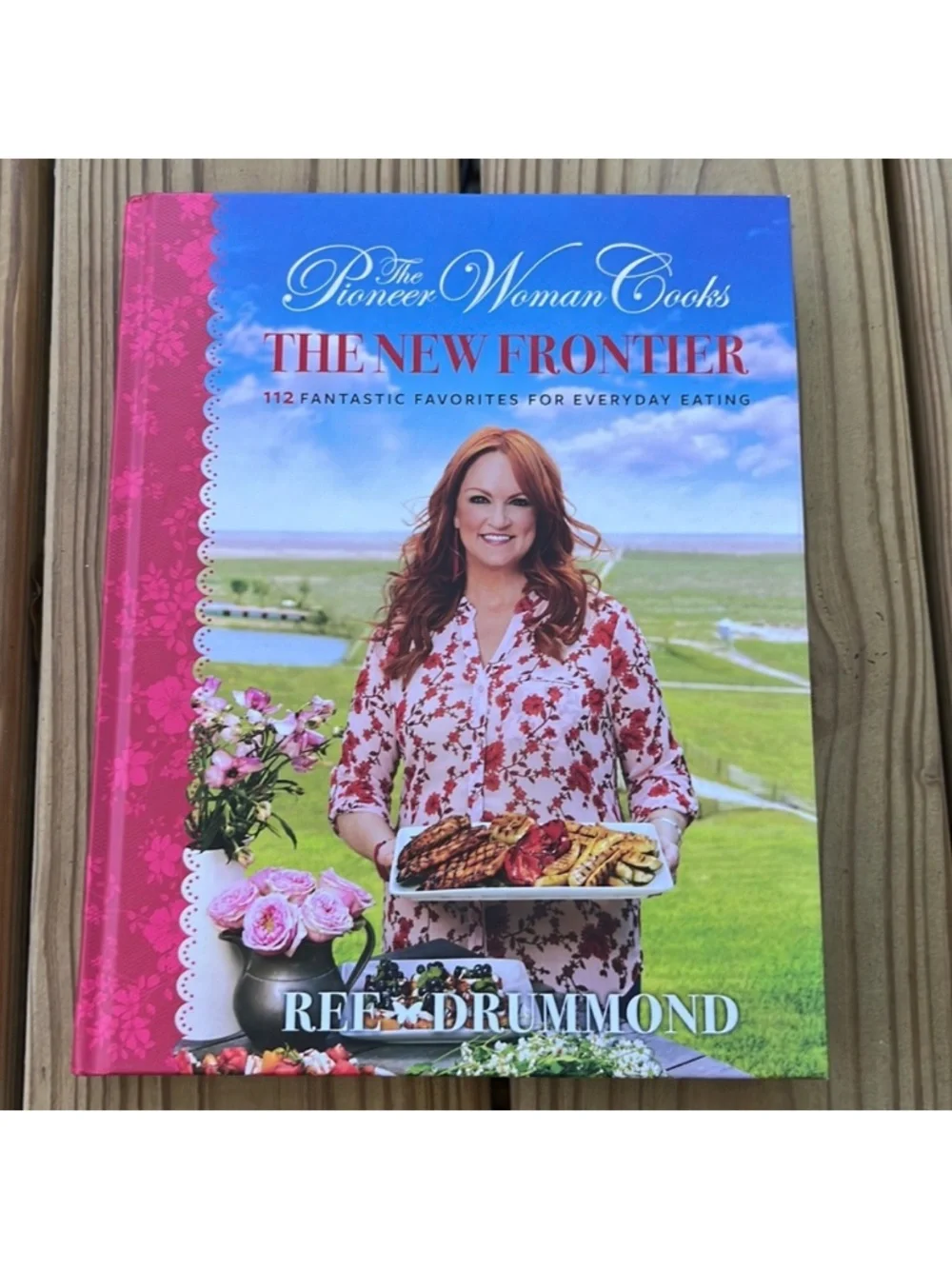 The Pioneer Woman Cooks The New Frontier by Ree Drummond Hardcover Book EXC!